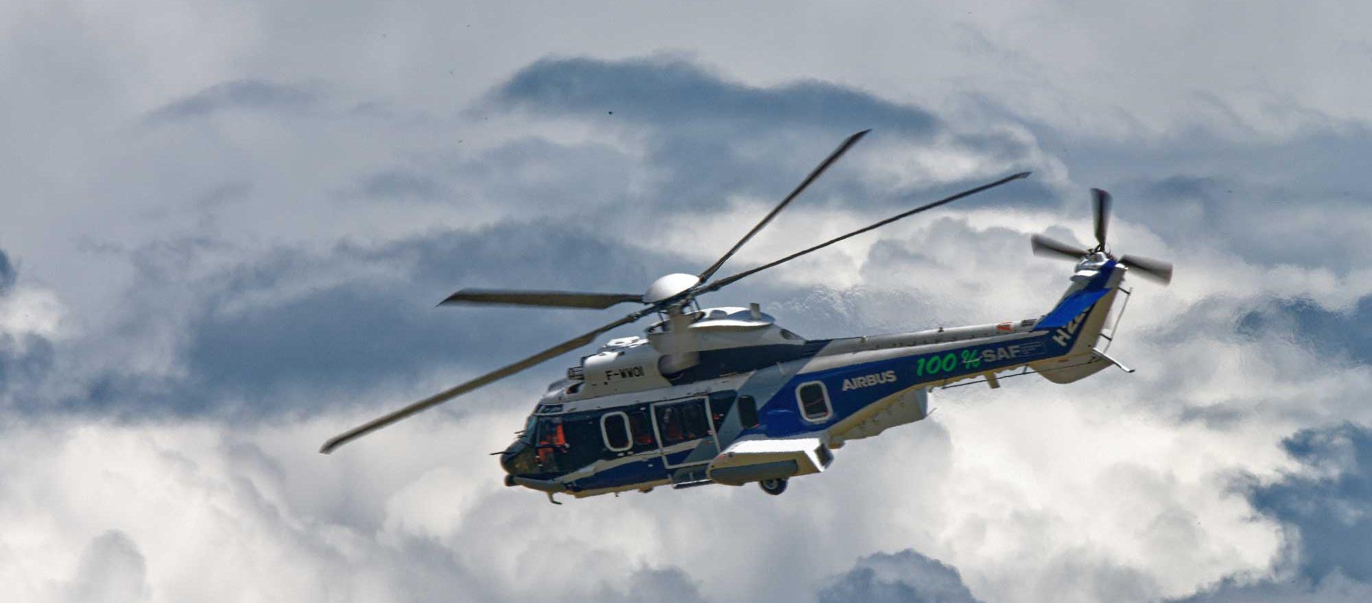 Airbus H225 in flight using 100% sustainable aviation fuel