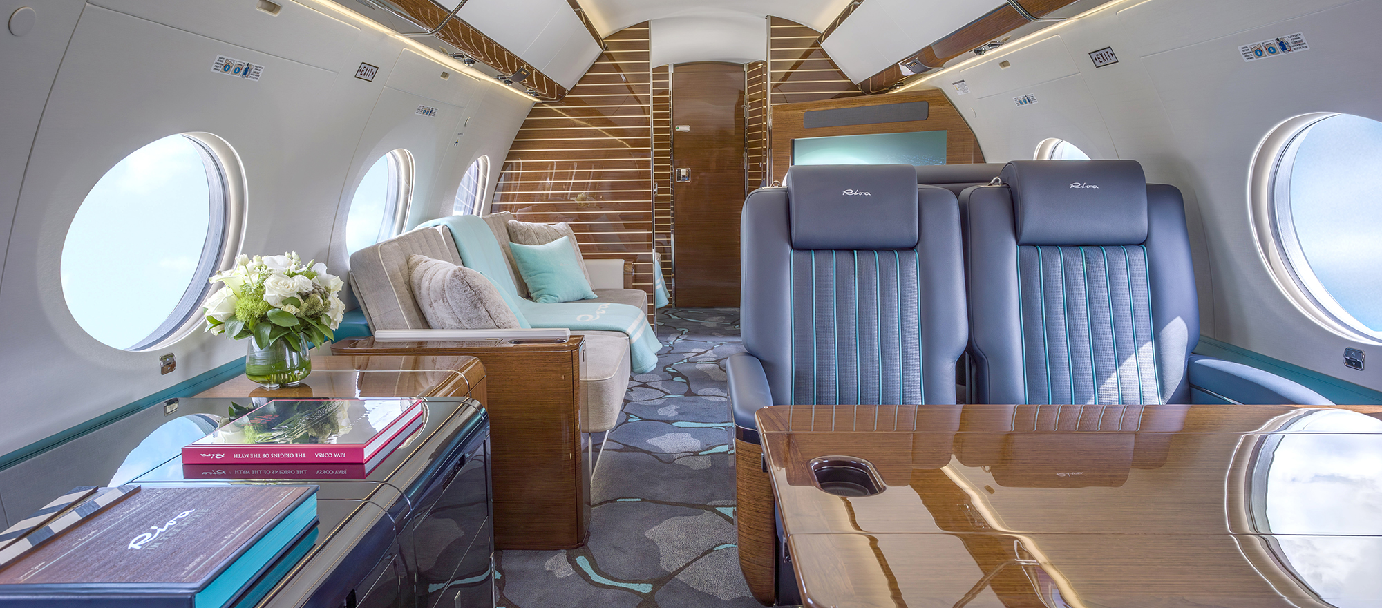 New Flexjet-Ferretti Cabin Celebrates La Dolce Vita