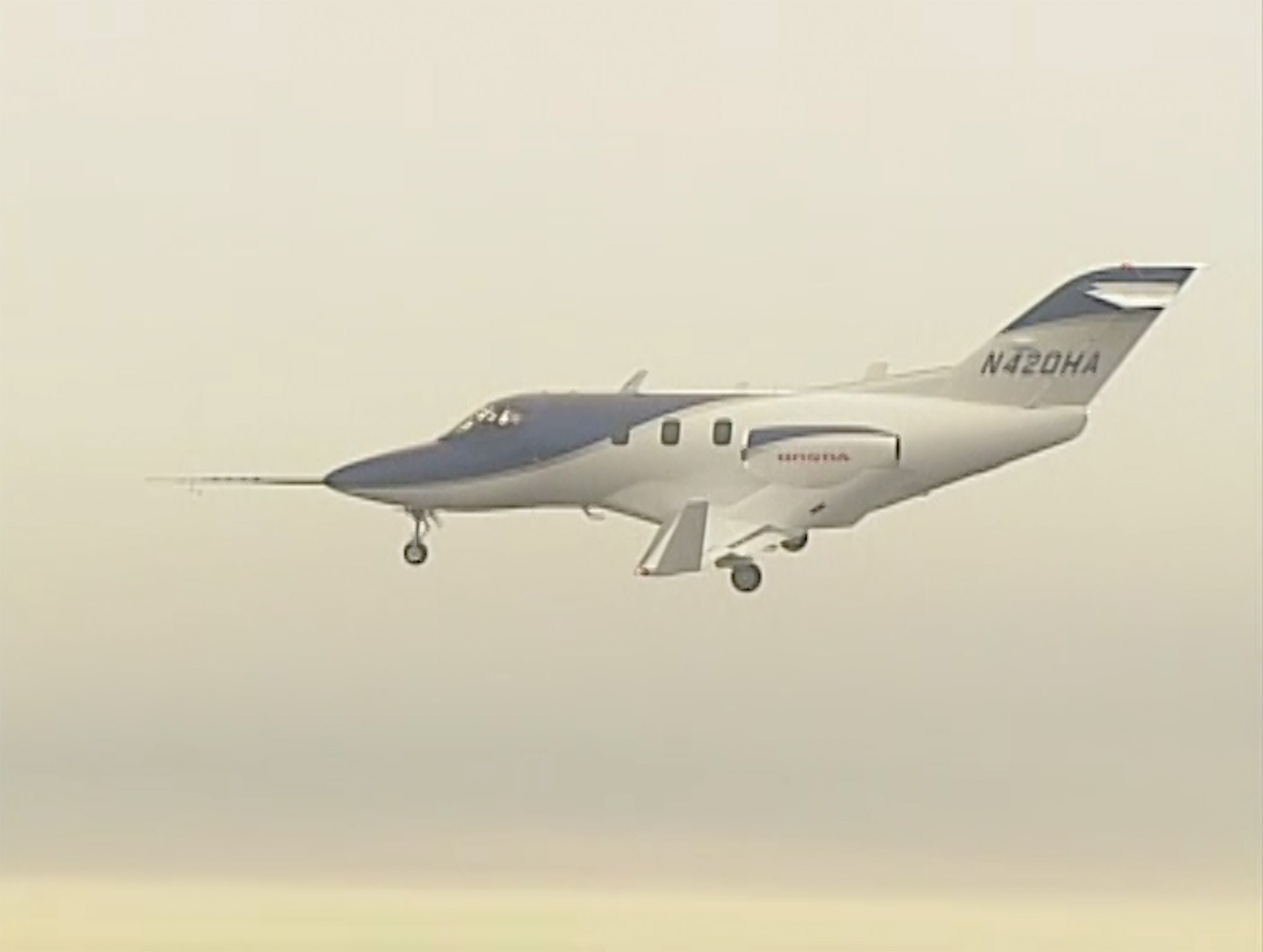 hondajet_first_flight_20th_ann