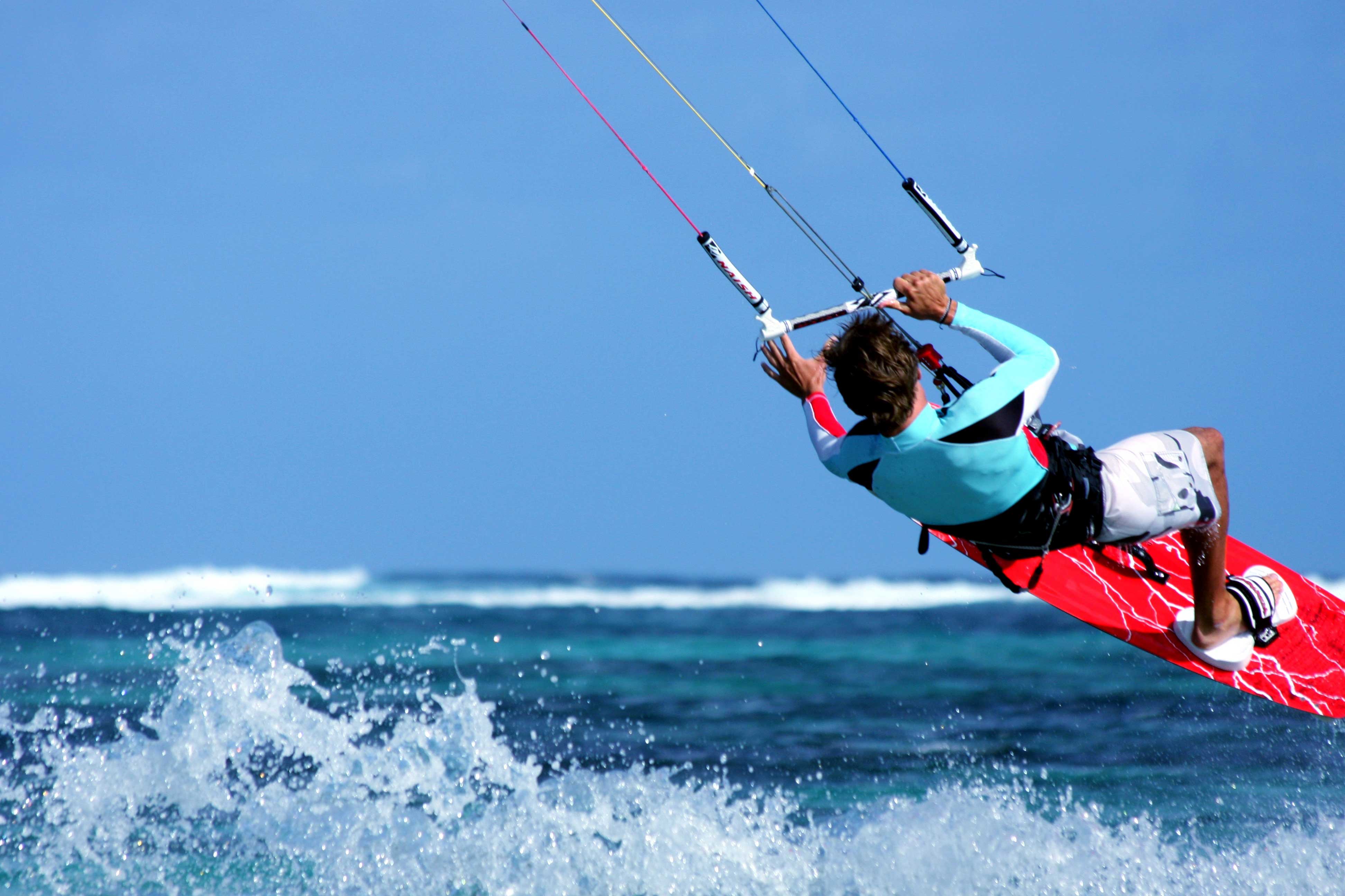 8 Schools for Extreme Sports
