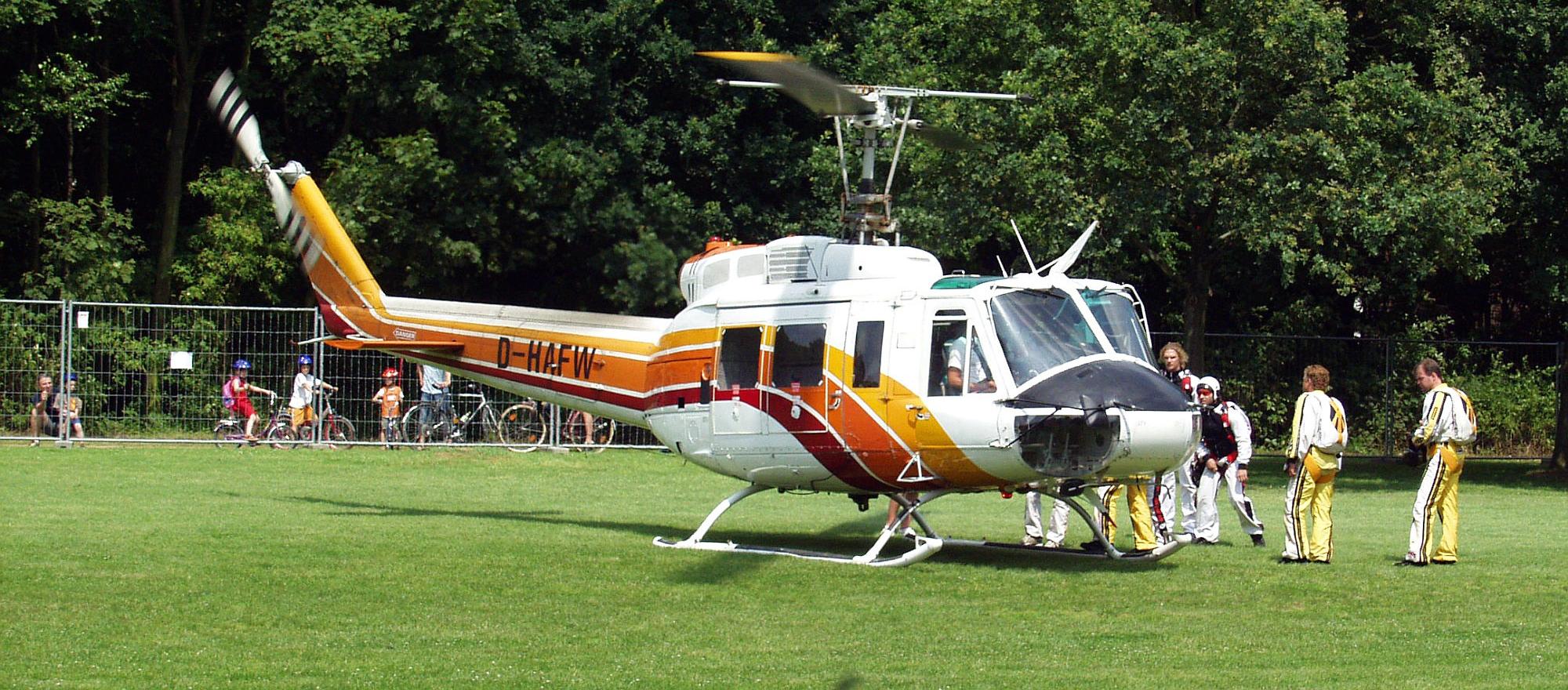 Bell 205A1