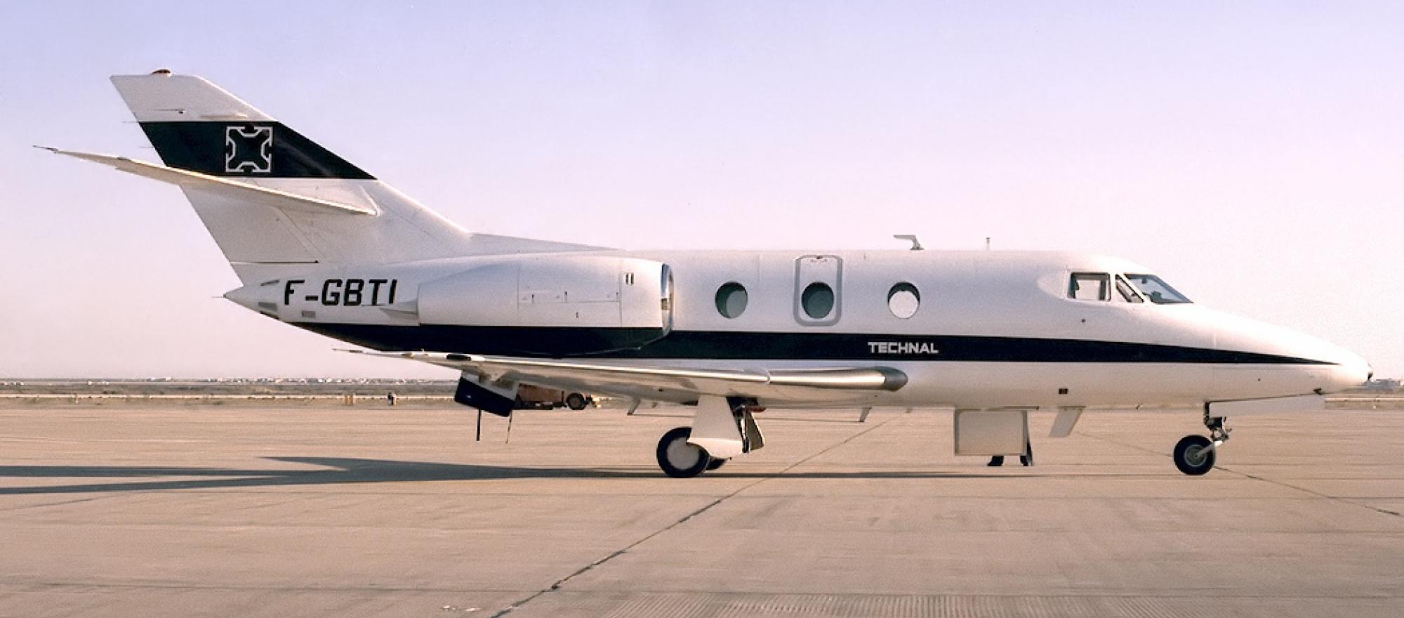 Dassault Falcon 10 Business Jet Traveler