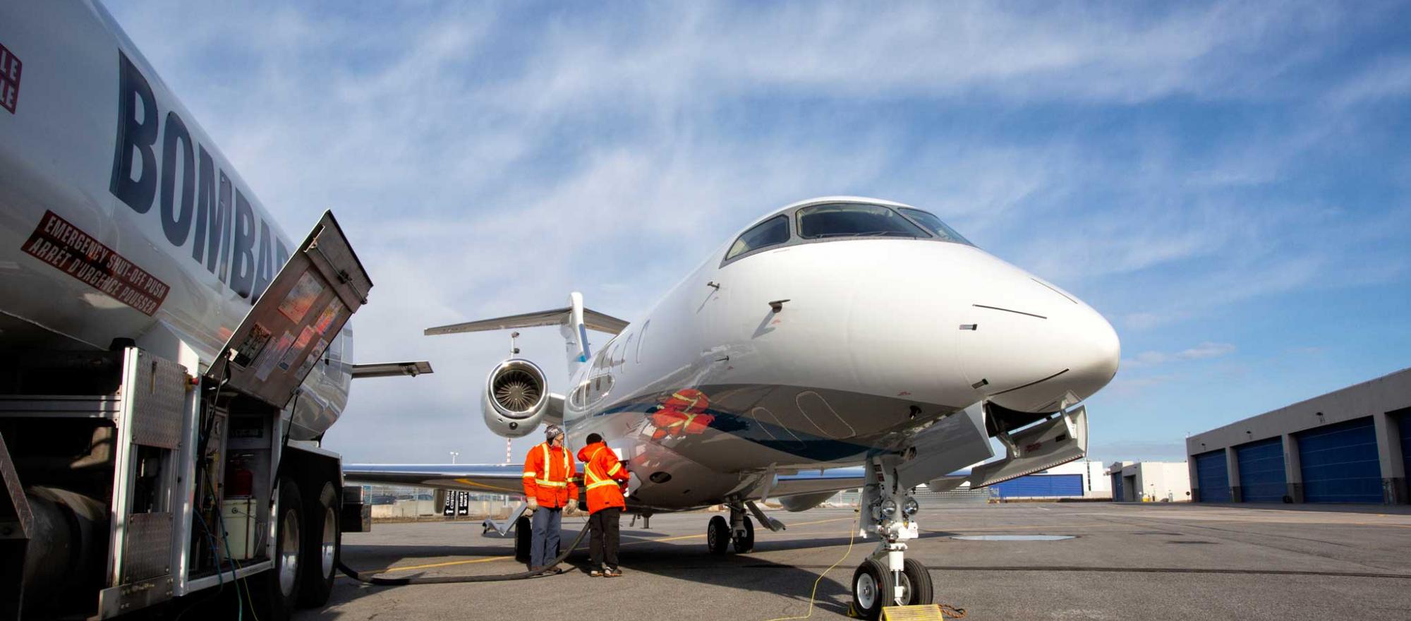 Challenger 350 factory SAF-fueled