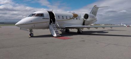 Flying On the Bombardier Challenger 650 Business Jet