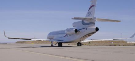 Flying the Dassault Falcon 8X Business Jet