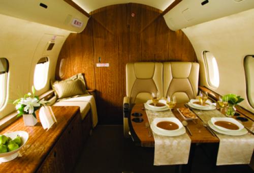 More and more business jet travelers are ‘foodies’ who expect the same qualit