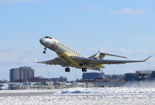 Global 7000 in flight