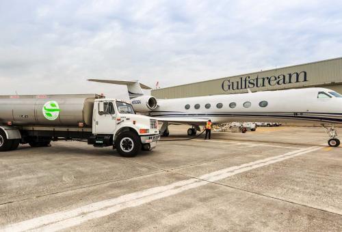 SAF tanker on Gulfstream's ramp