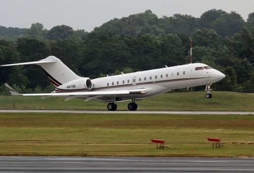 NetJets Makes Delivery Run for Hospitals