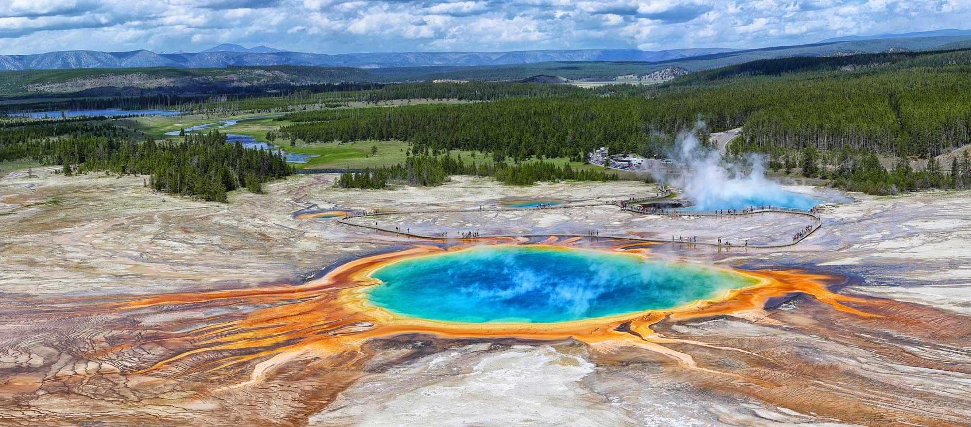 Yellowstone's Grand Prismatic Spring Photo: Adobe Stock