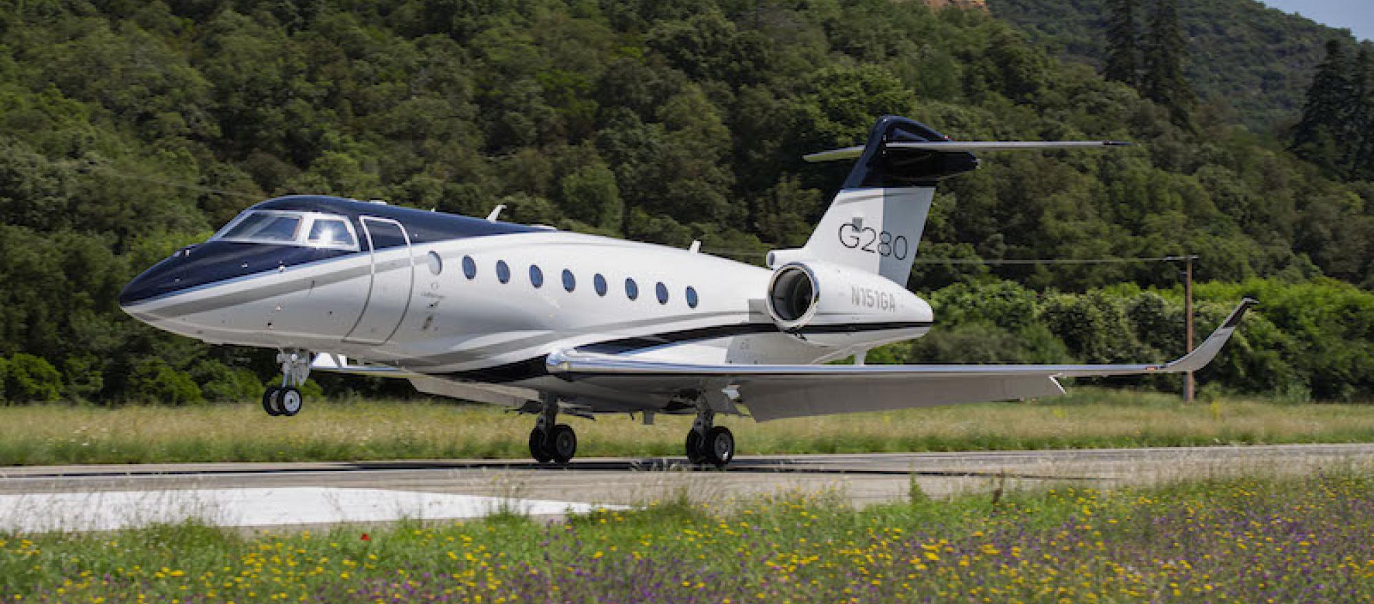 Gulfstream G280 in Saint-Tropez (Photo: Gulfstream Aerospace)