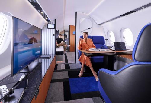 Dassault Falcon 10X cabin design