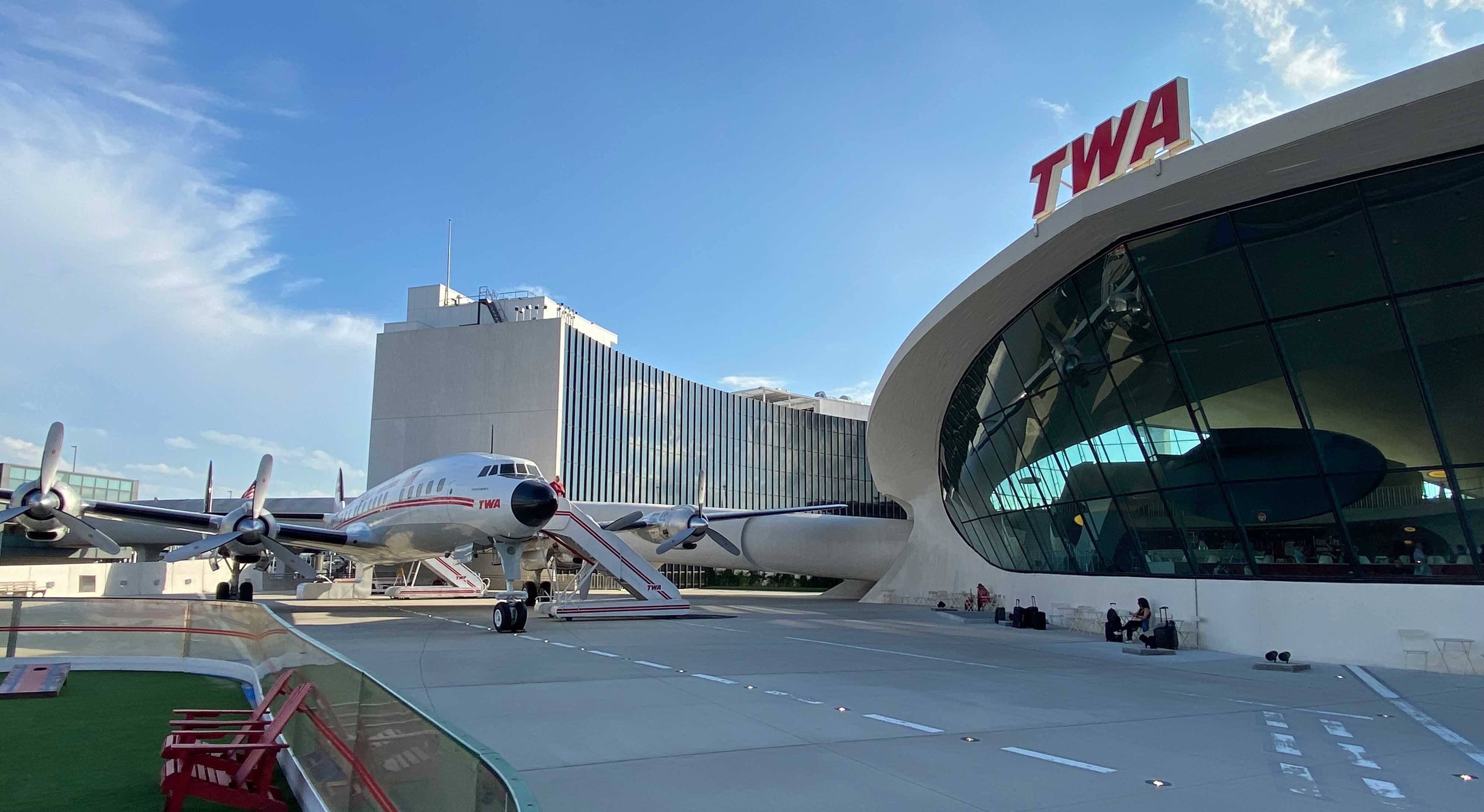 The TWA Flight Center - Airport News