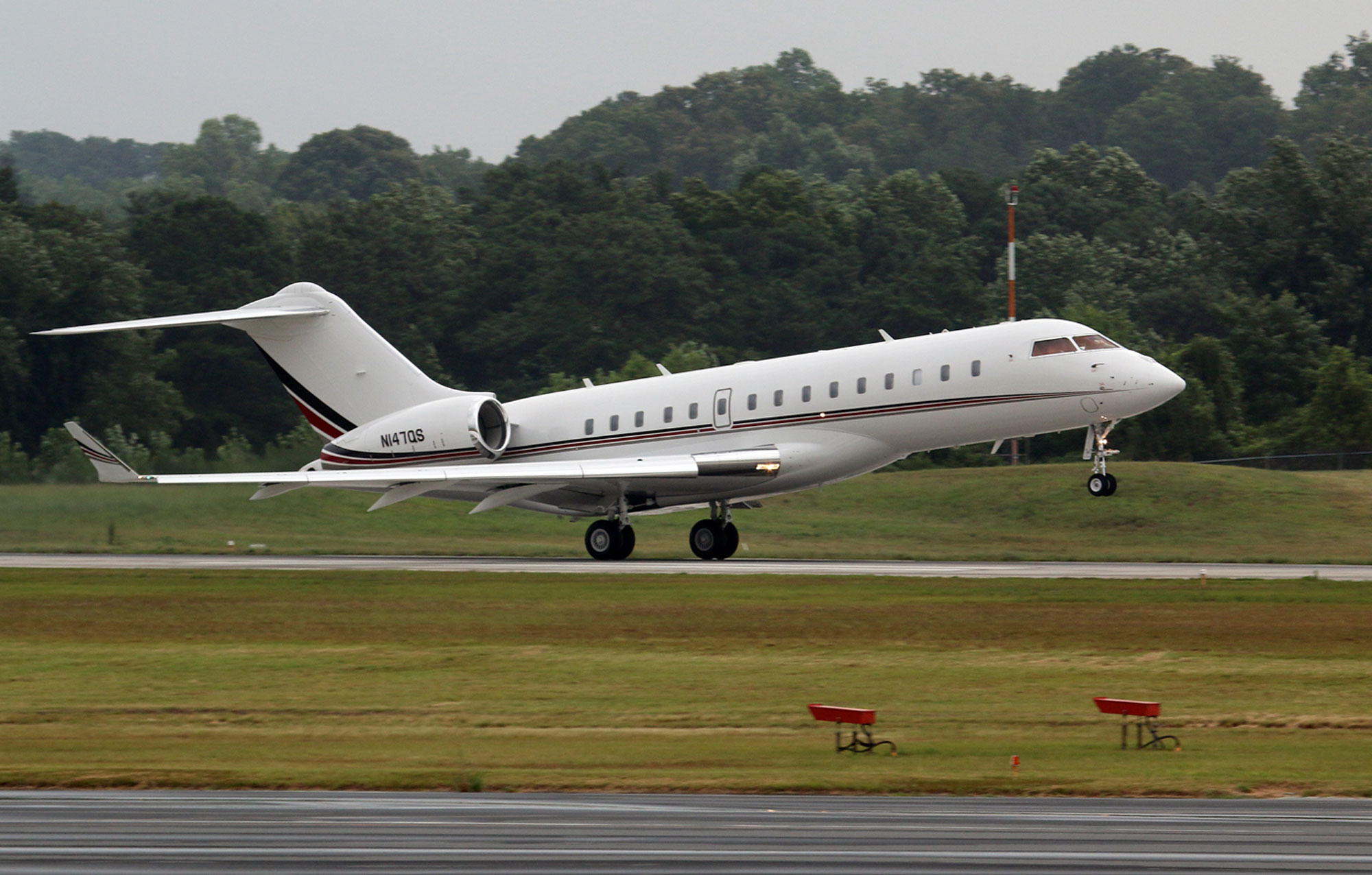 NetJets Makes Delivery Run for Hospitals Business Jet Traveler